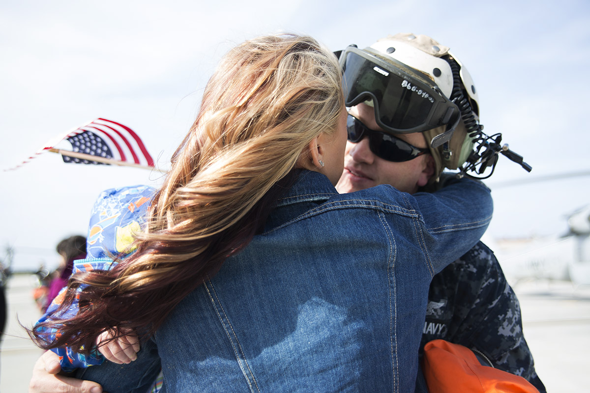 HSC-22 Sea Knights Homecoming, Norfolk, VA | Virginia Beach Operation Love Reunited Photographer